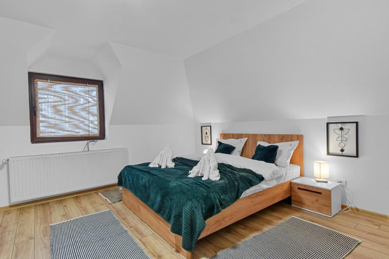Two Bedrooms Hytta Apartment Sinaia Exterior foto